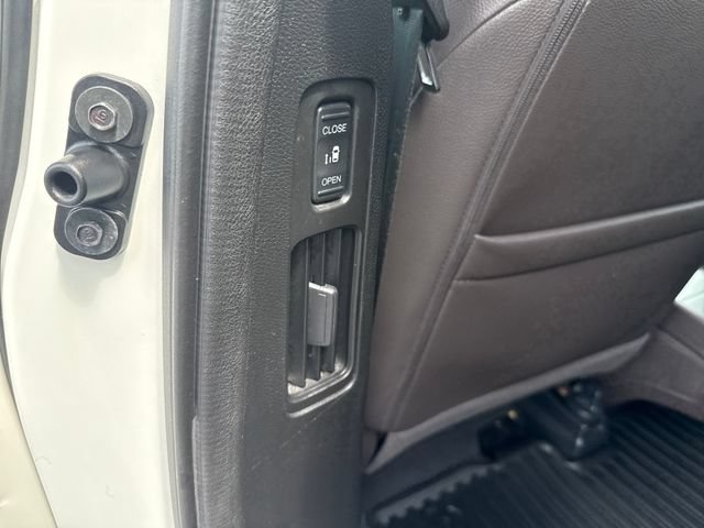 Used 2018 Honda Odyssey EX-L image 18