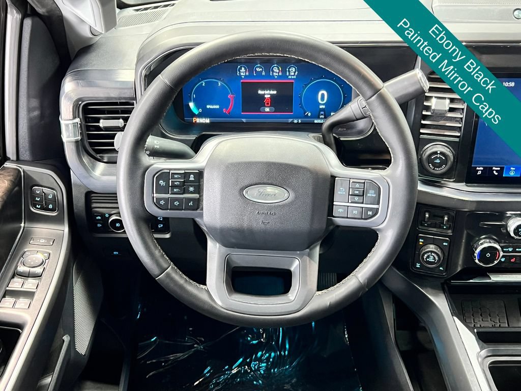 Used 2025 Ford F350 Lariat w/ Lariat Ultimate Package AWD/4WD image 16