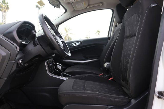 Used 2019 Ford EcoSport SE w/ SE Convenience Package image 12