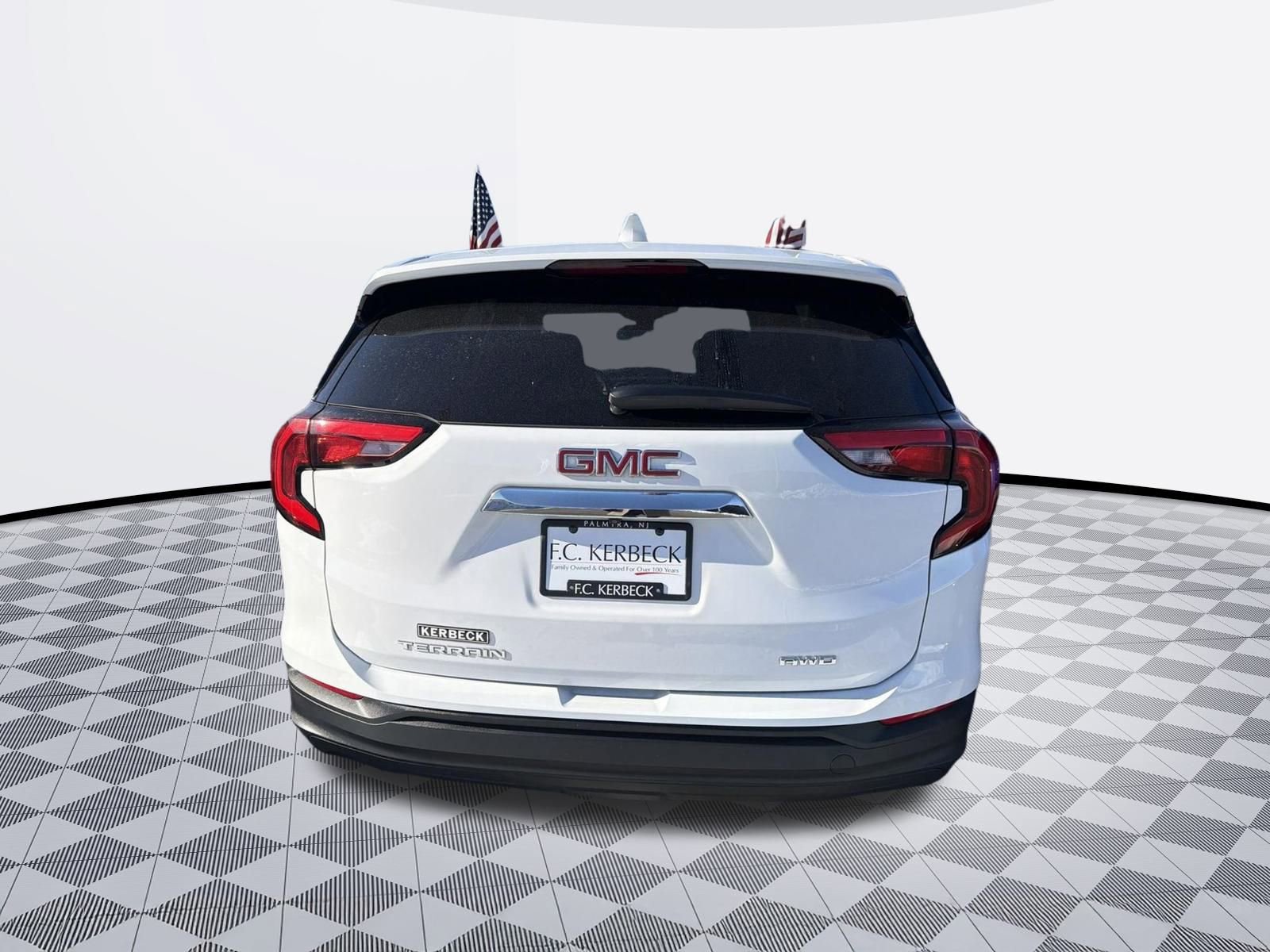 Certified 2020 GMC Terrain SLE image 6