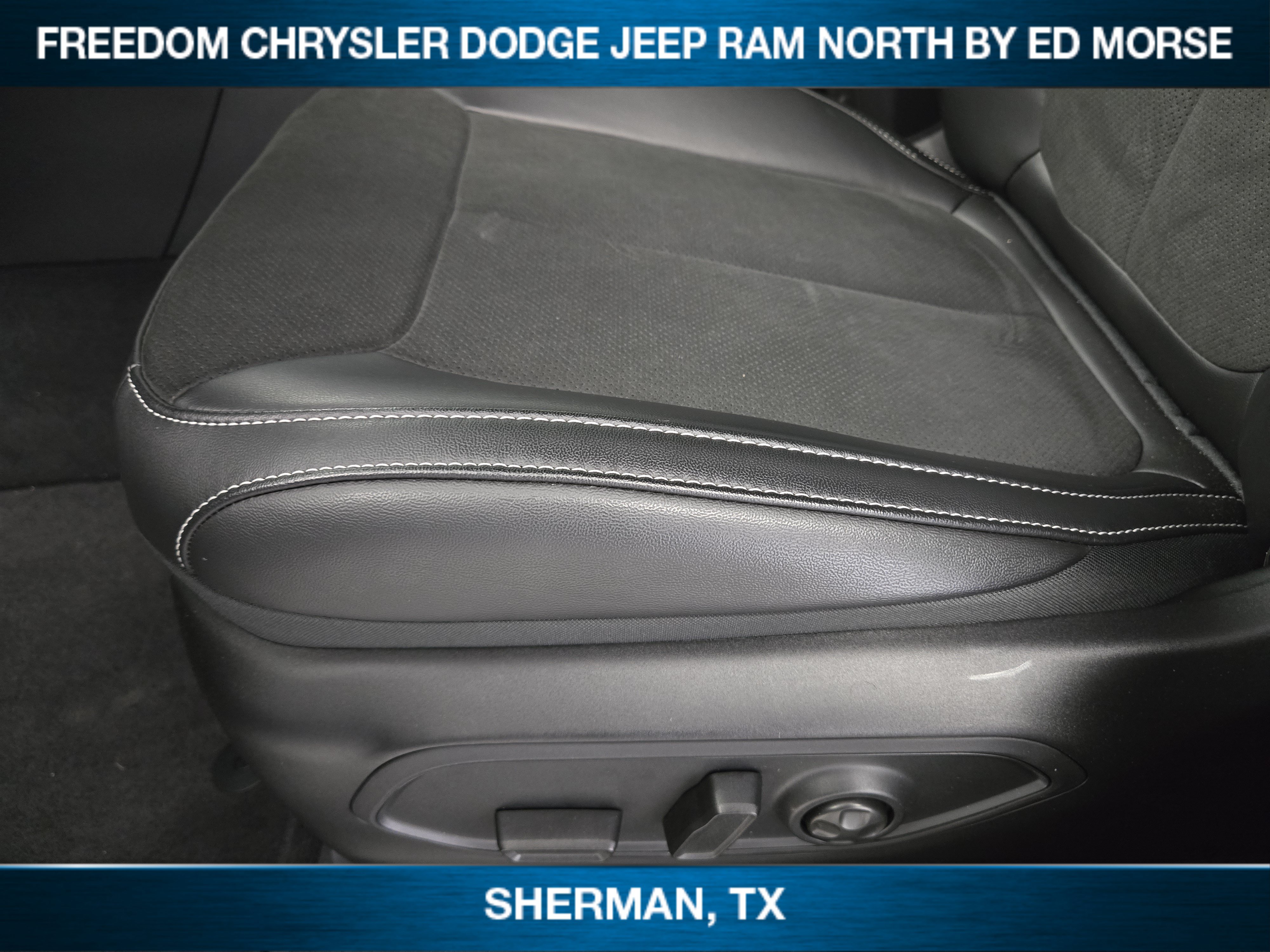 New 2025 Jeep Grand Cherokee Laredo RWD image 18