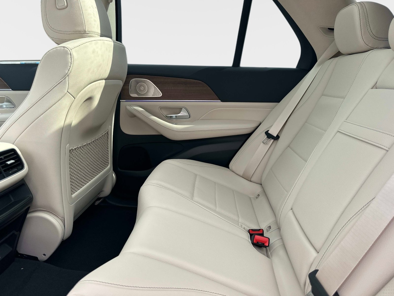 New 2026 Mercedes-Benz GLE 450 4MATIC image 14