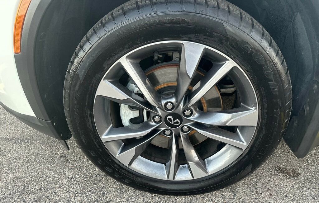 Used 2023 INFINITI QX60 Luxe w/ Cargo Package image 47