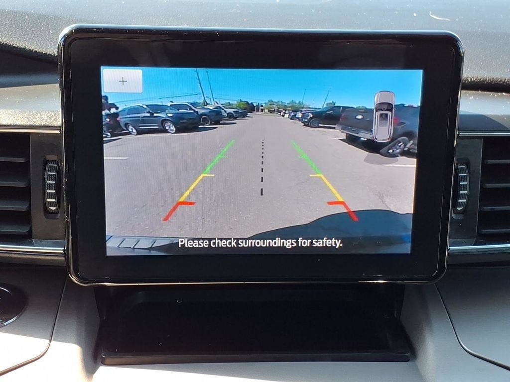 Certified 2023 Ford Explorer XLT w/ Equipment Group 202A AWD/4WD image 17