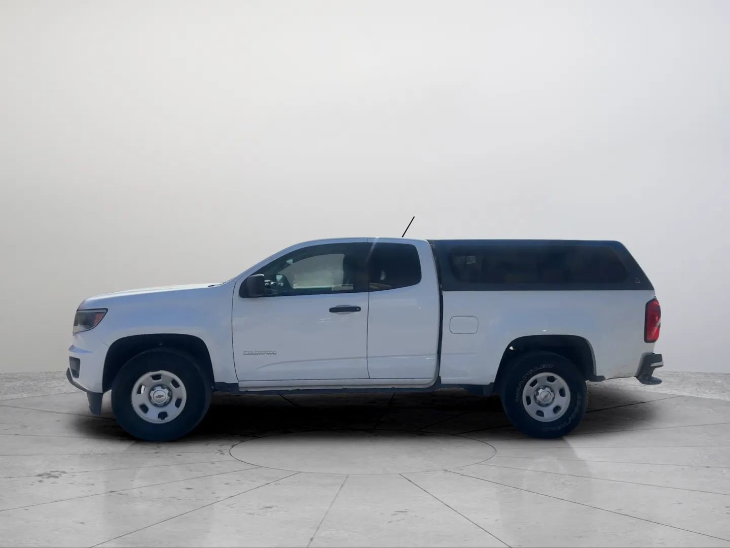 Used 2015 Chevrolet Colorado W/T image 3