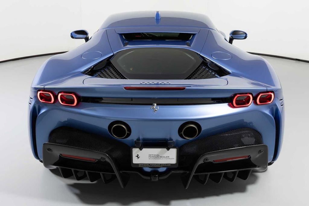 Used 2022 Ferrari SF90 Stradale image 15