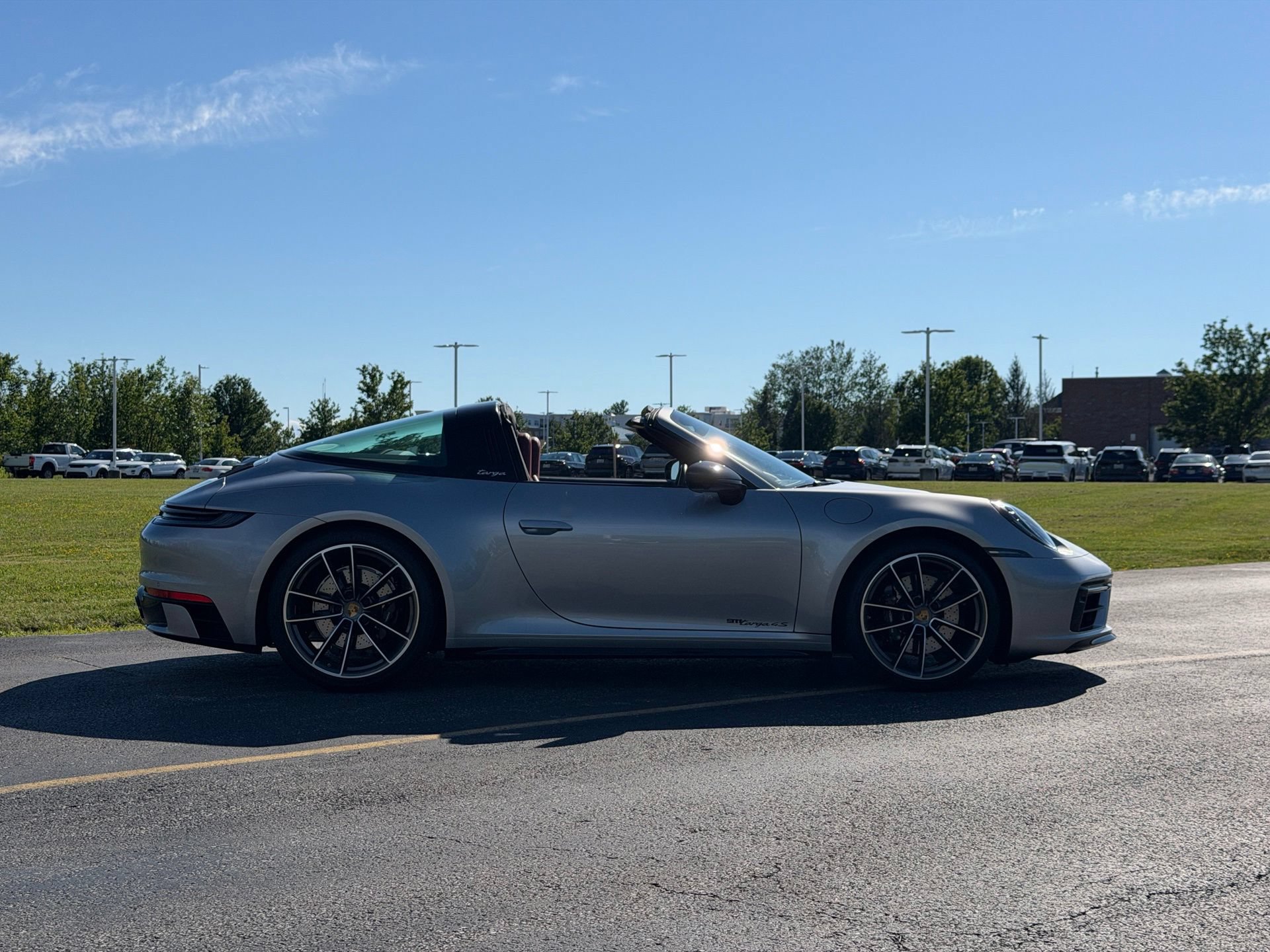 Used 2022 Porsche 911 Targa 4S AWD/4WD image 12