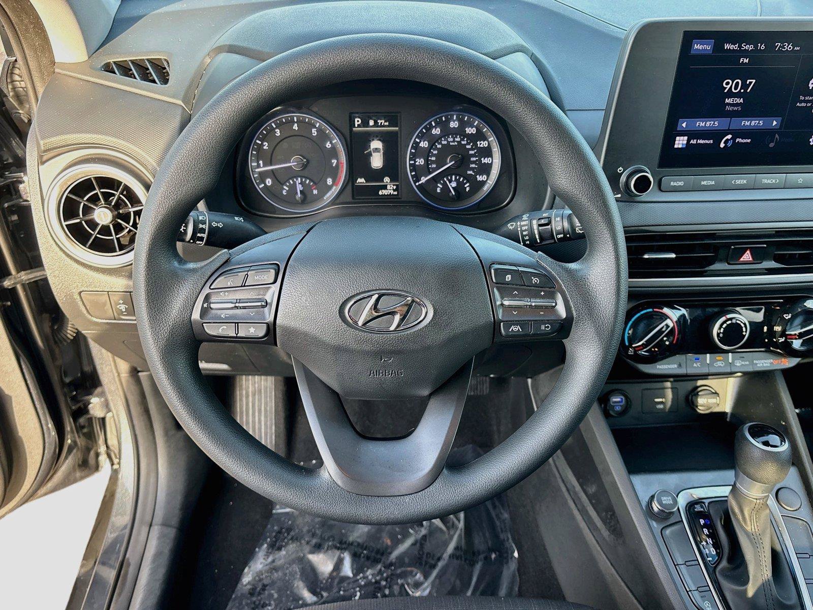 Used 2022 Hyundai Kona SEL w/ Cargo Package FWD image 11