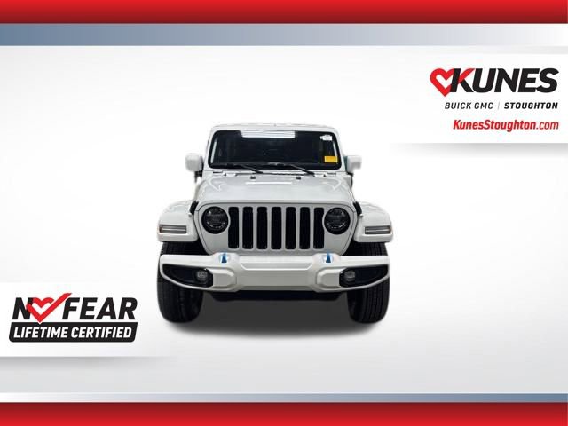 Used 2022 Jeep Wrangler Unlimited Sahara AWD/4WD image 4