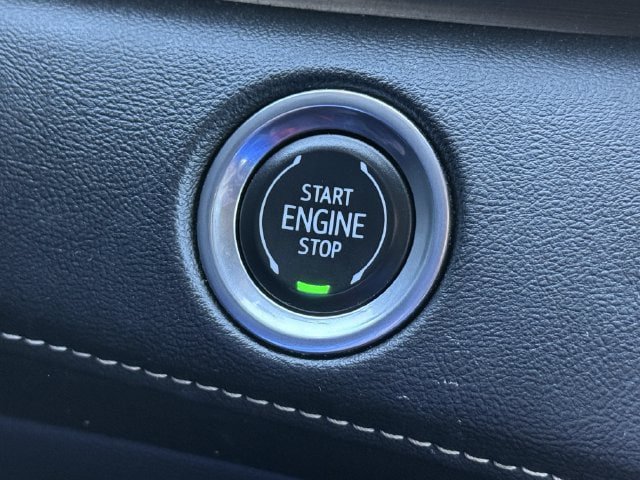 Used 2023 Cadillac Escalade Sport AWD/4WD image 21