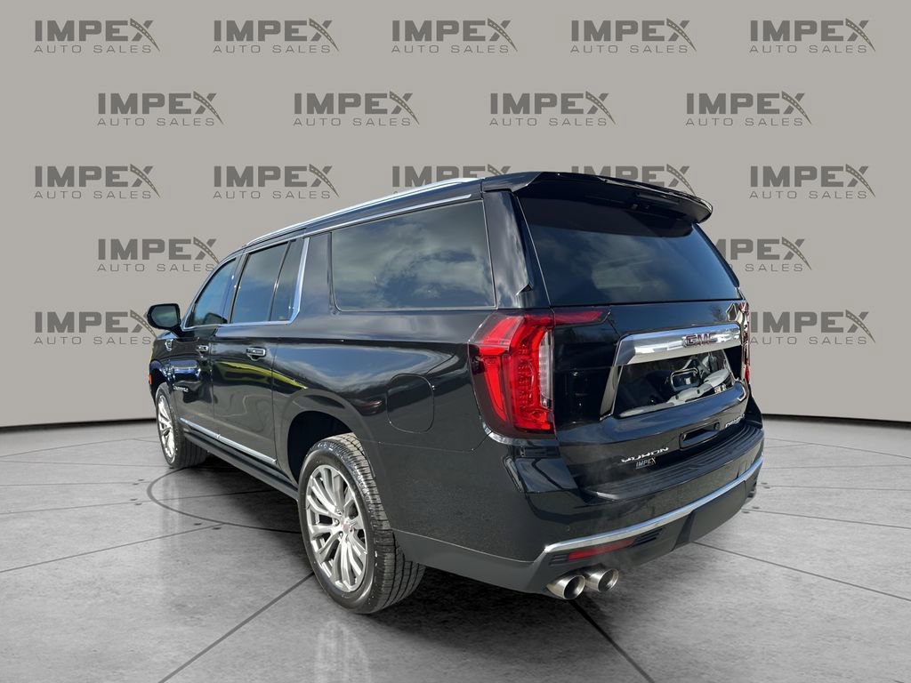 Used 2021 GMC Yukon XL Denali w/ Denali Ultimate Package image 3