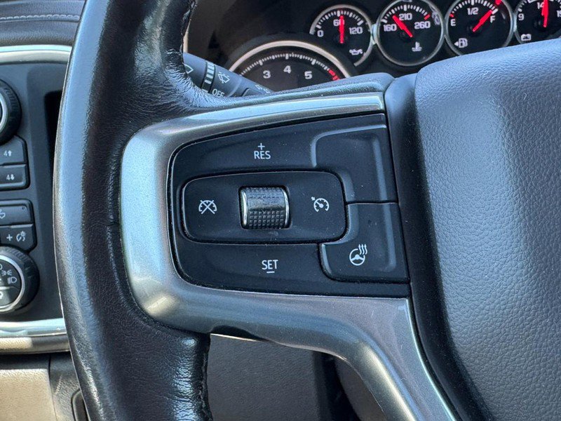 Used 2022 Chevrolet Silverado 1500 LT AWD/4WD image 16