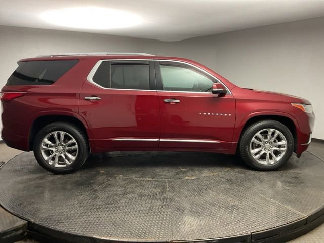 Used 2021 Chevrolet Traverse High Country AWD/4WD image 9