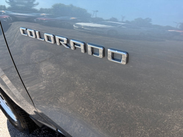 Used 2023 Chevrolet Colorado W/T RWD image 10