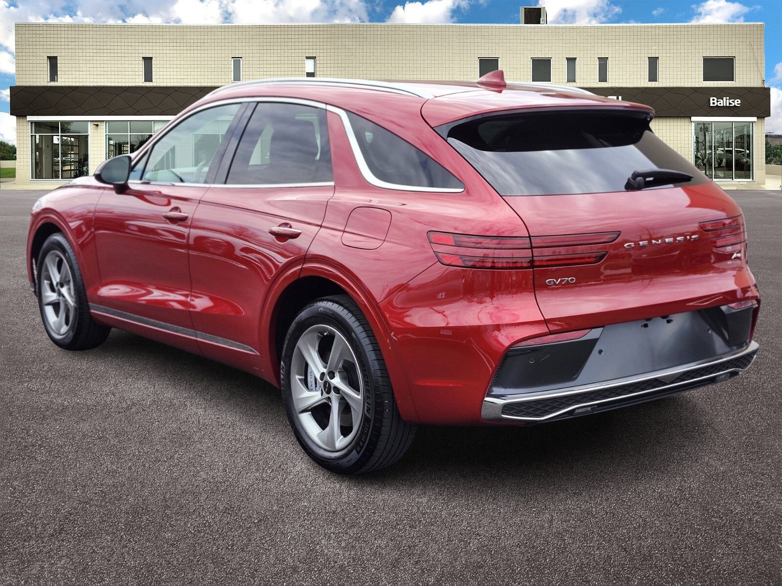 Used 2026 Genesis GV70 2.5T image 5