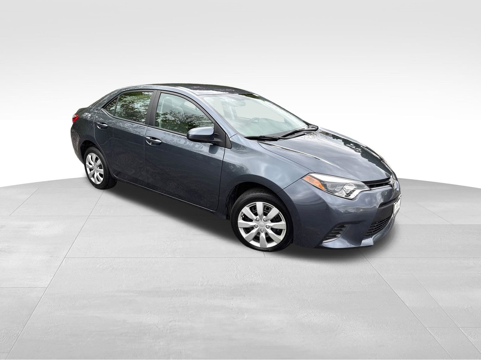 Used 2015 Toyota Corolla LE FWD image 7