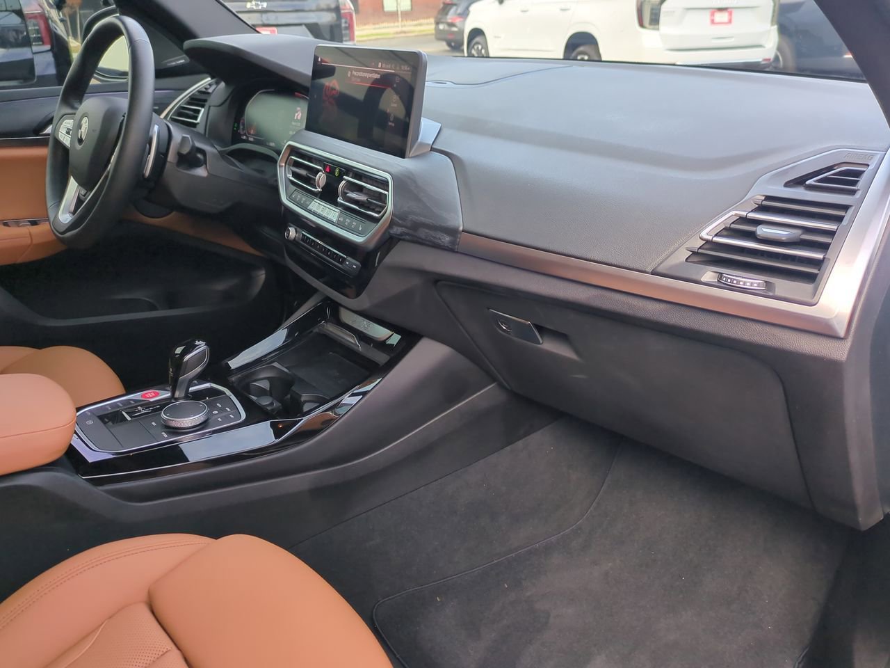 Used 2024 BMW X3 sDrive30i w/ Premium Package image 29