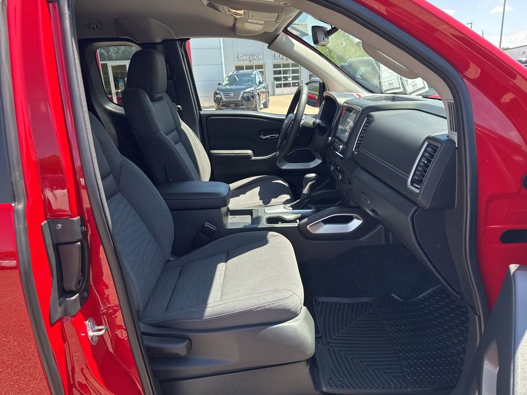 Used 2024 Nissan Frontier SV w/ SV Convenience Package AWD/4WD image 29