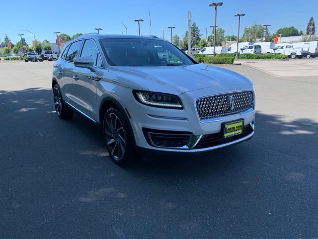 Certified 2019 Lincoln Nautilus Reserve w/ Ultimate Package AWD/4WD image 9