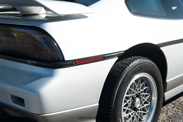 Used 1986 Pontiac Fiero GT RWD image 93