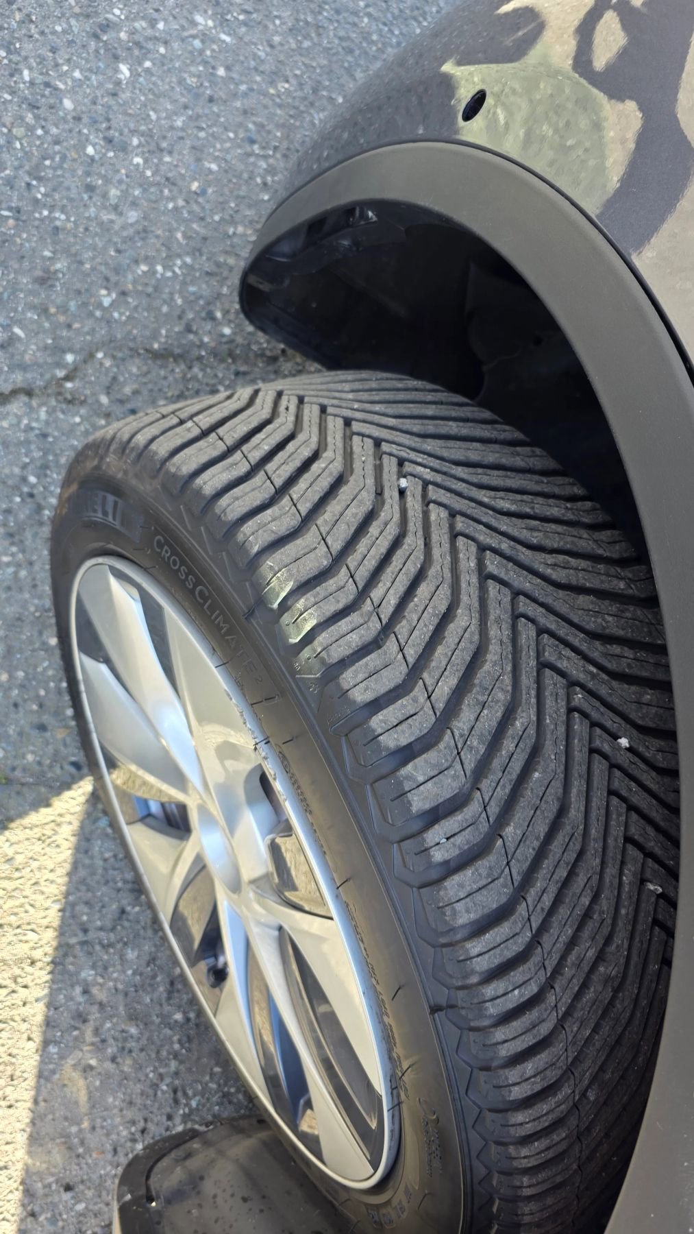 Used 2021 Tesla Model Y Long Range image 20