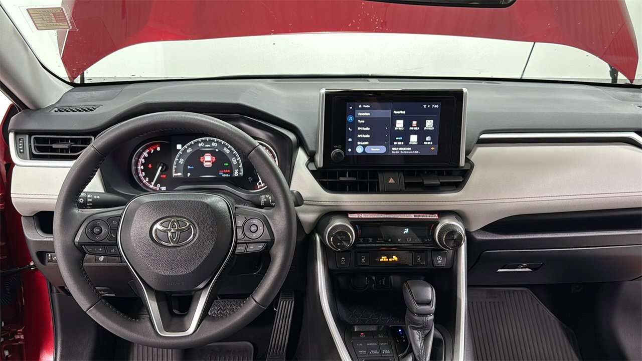 Certified 2025 Toyota RAV4 XLE w/ Convenience Package image 9