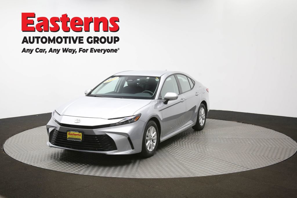 Used 2025 Toyota Camry LE image 55