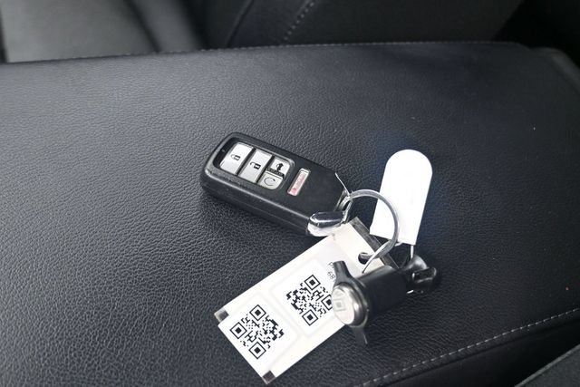 Used 2018 Honda Accord EX image 9