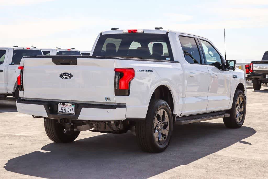 Used 2025 Ford F150 Lightning Flash AWD/4WD image 4