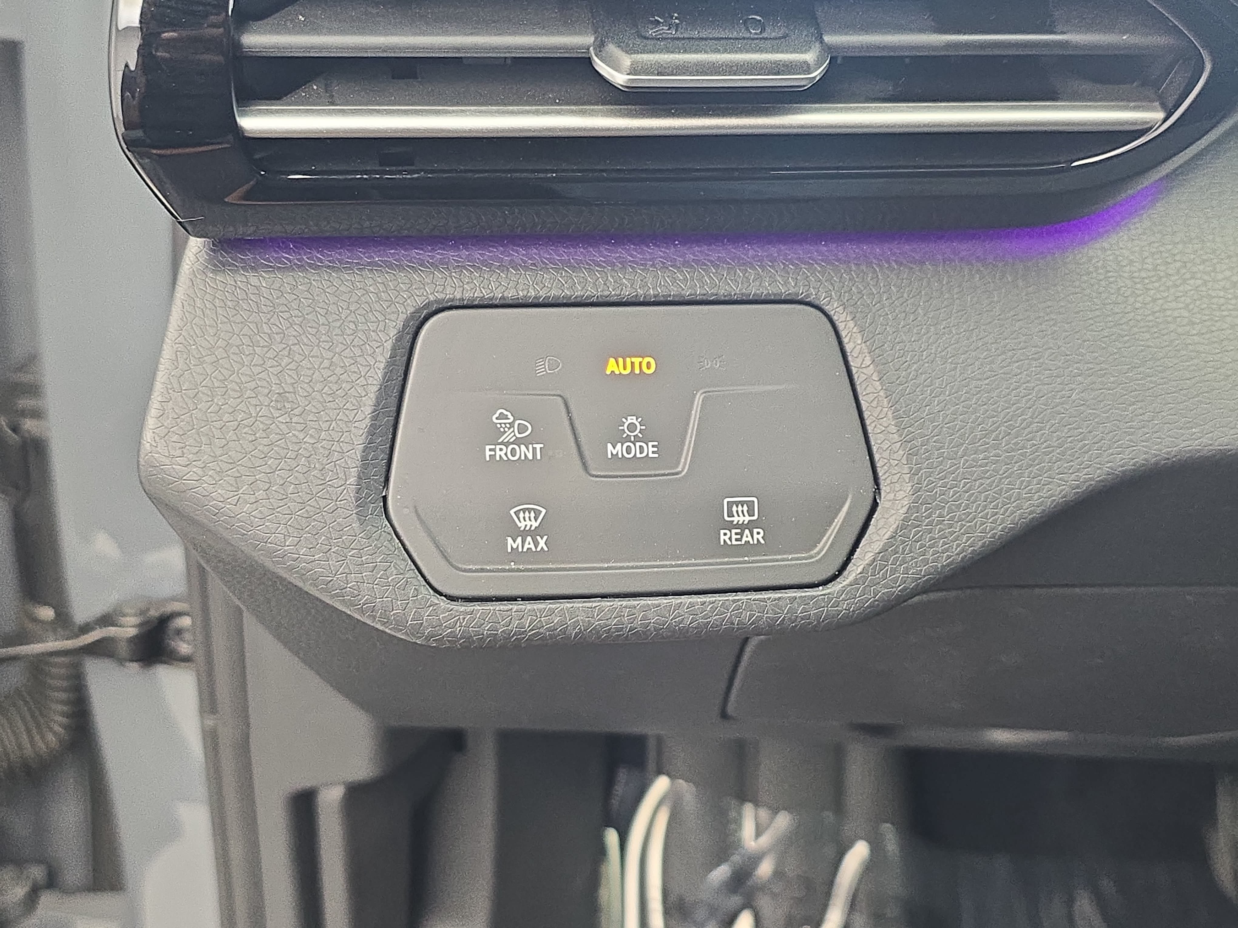 Certified 2024 Volkswagen ID.4 S RWD image 27
