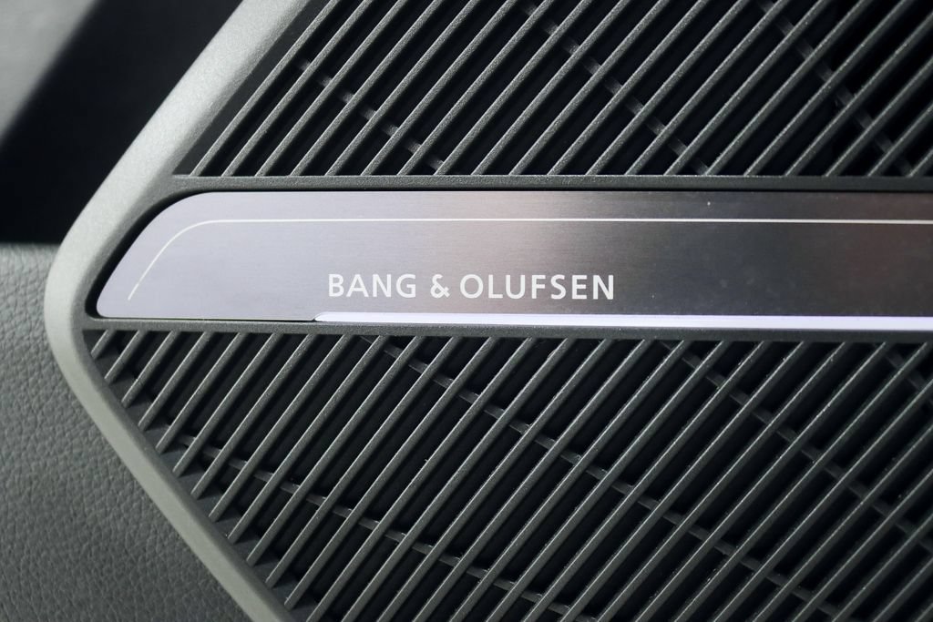 Used 2023 Audi SQ5 Prestige w/ Prestige Package AWD/4WD image 35