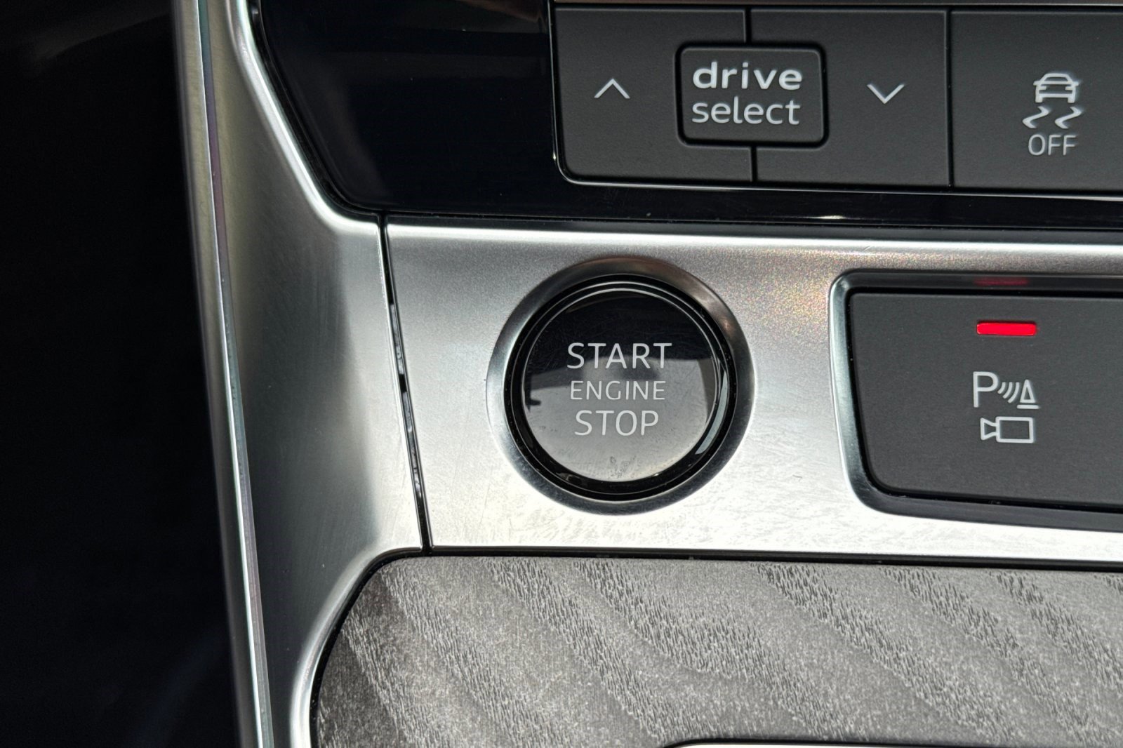 Used 2024 Audi A6 Premium Plus image 35