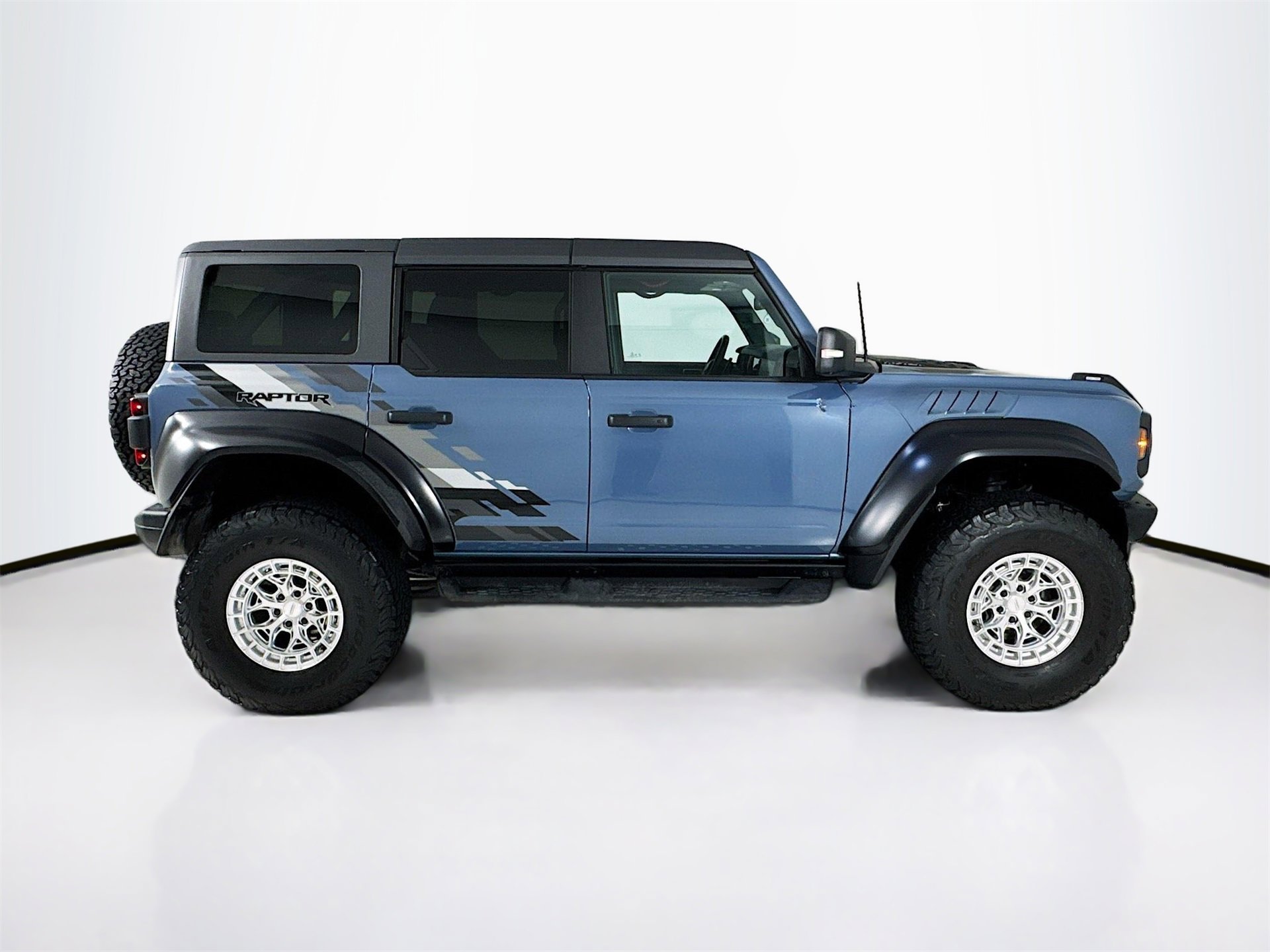 Used 2024 Ford Bronco Raptor w/ Interior Carbon Fiber Pack 6 image 9