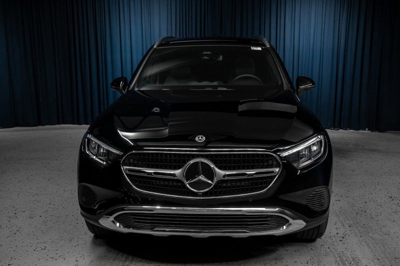 Certified 2026 Mercedes-Benz GLC 300 image 2