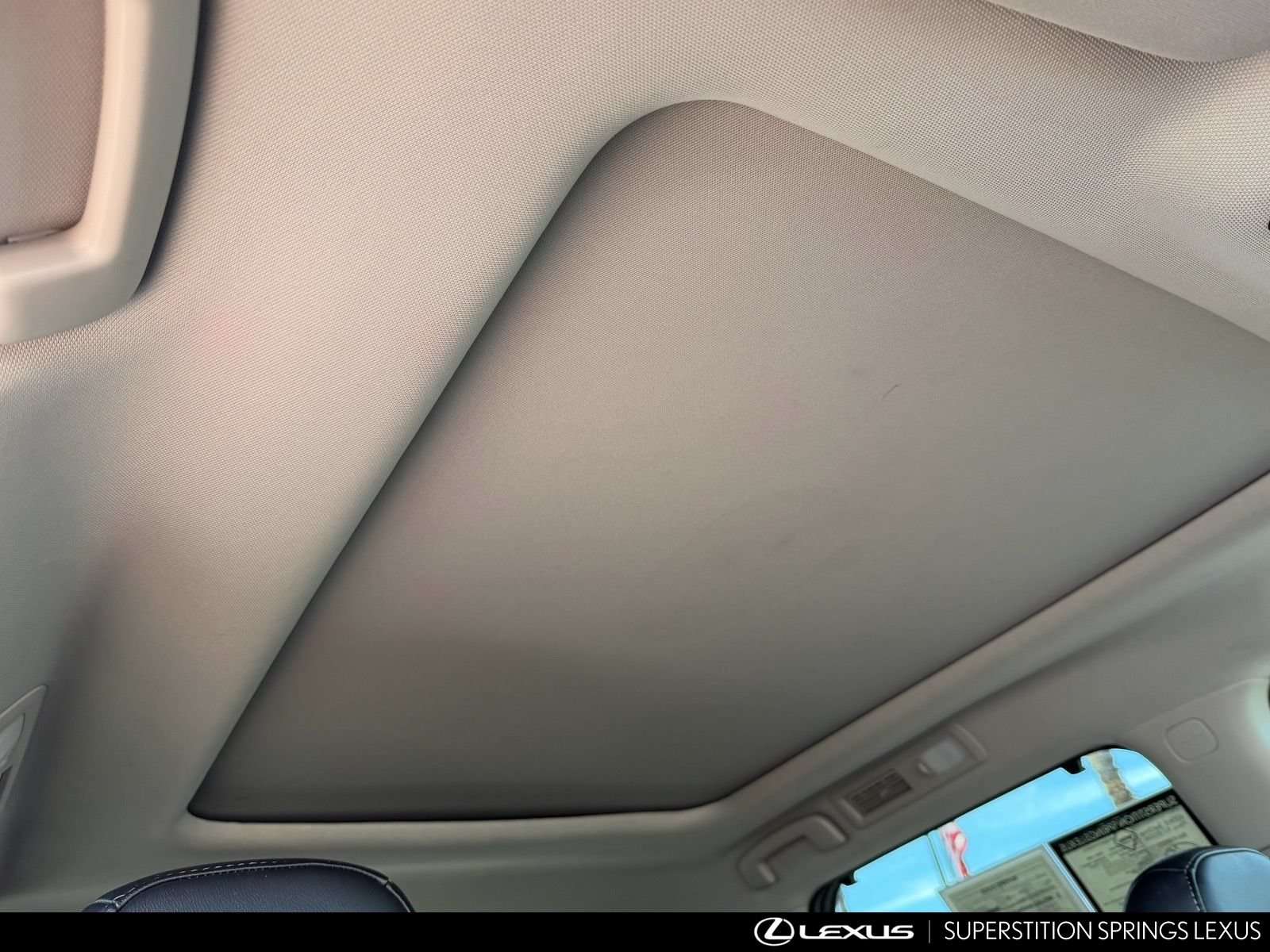 Used 2024 Nissan Pathfinder SL w/ SL Premium Package FWD image 11