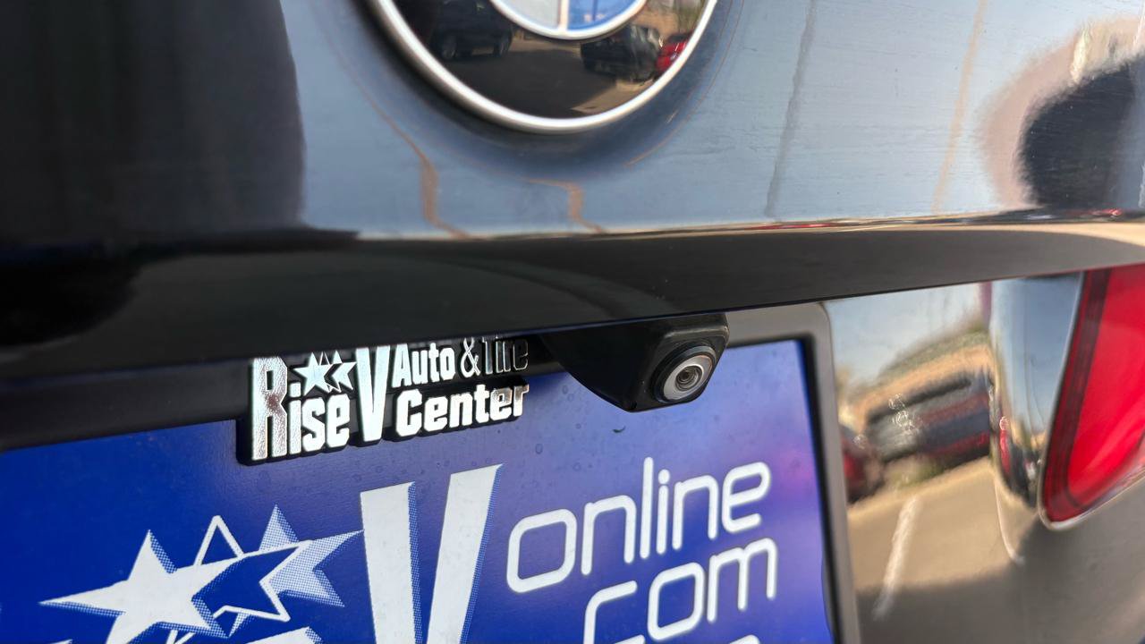 Used 2018 BMW 540i RWD image 10