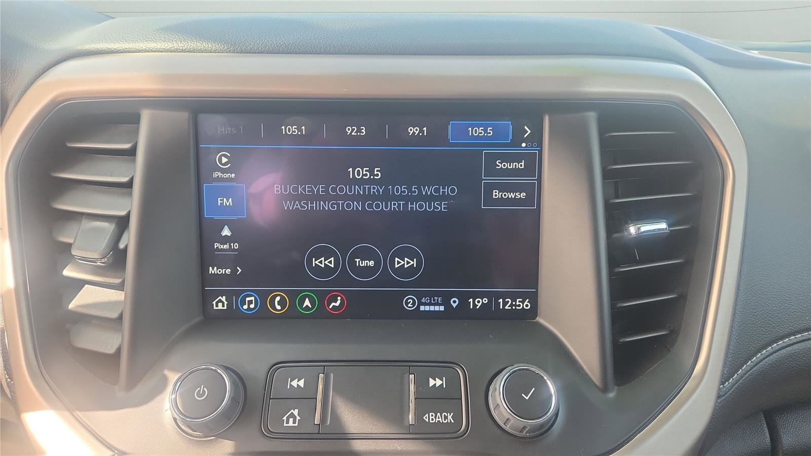 Used 2023 GMC Acadia Denali w/ Denali Ultimate Package image 19