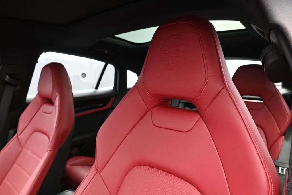 New 2026 Porsche Panamera 4 E-Hybrid AWD/4WD image 16