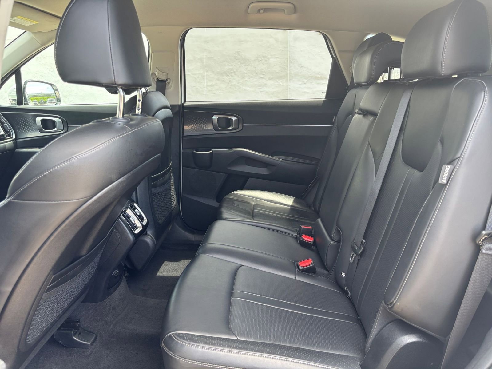 Used 2024 Kia Sorento S AWD/4WD image 28