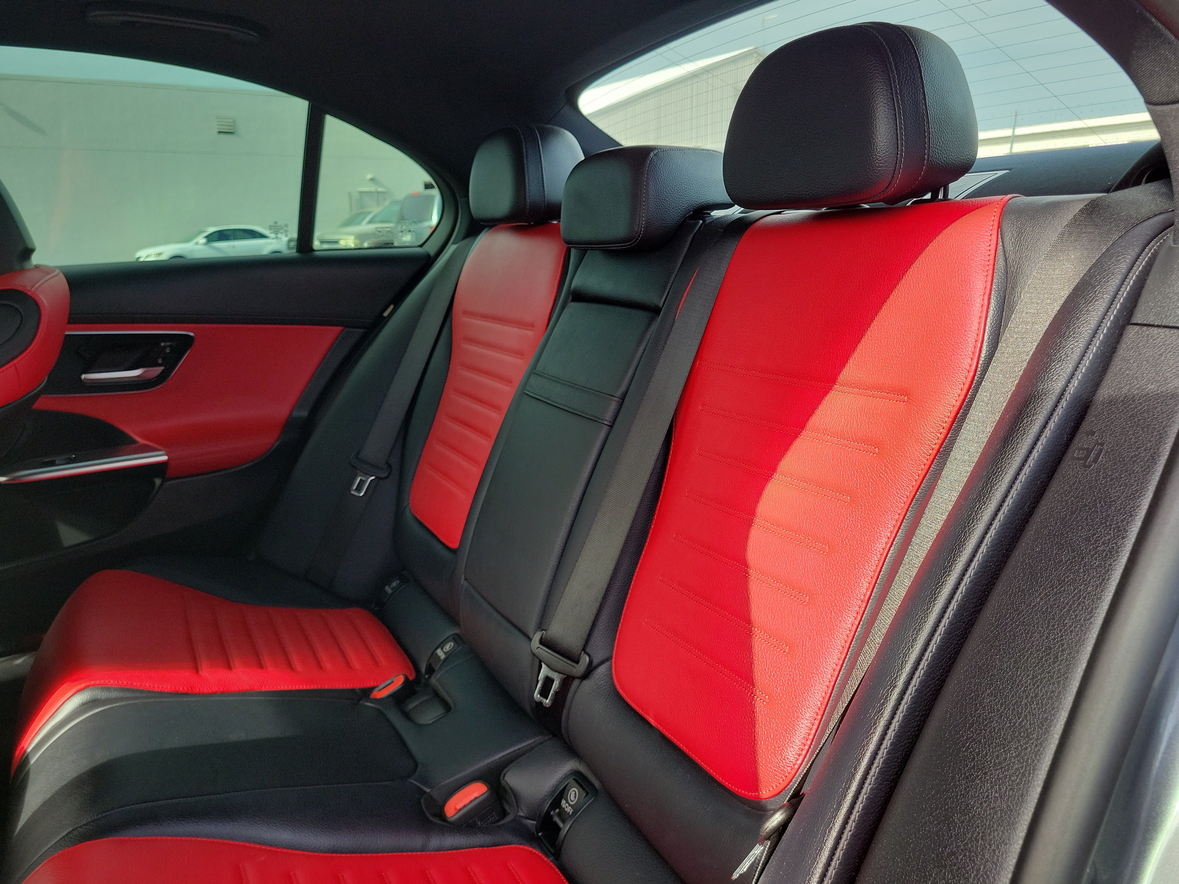 Used 2022 Mercedes-Benz C 300 4MATIC Sedan image 11