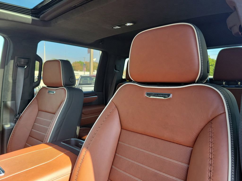 New 2025 GMC Sierra 3500 Denali Ultimate AWD/4WD image 22