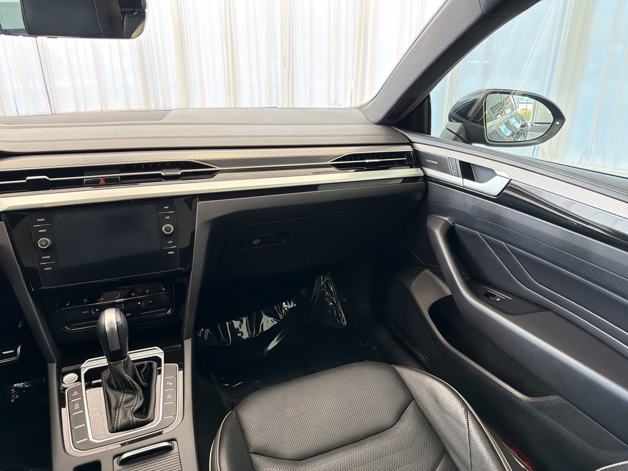 Used 2023 Volkswagen Arteon SEL Premium AWD/4WD image 29