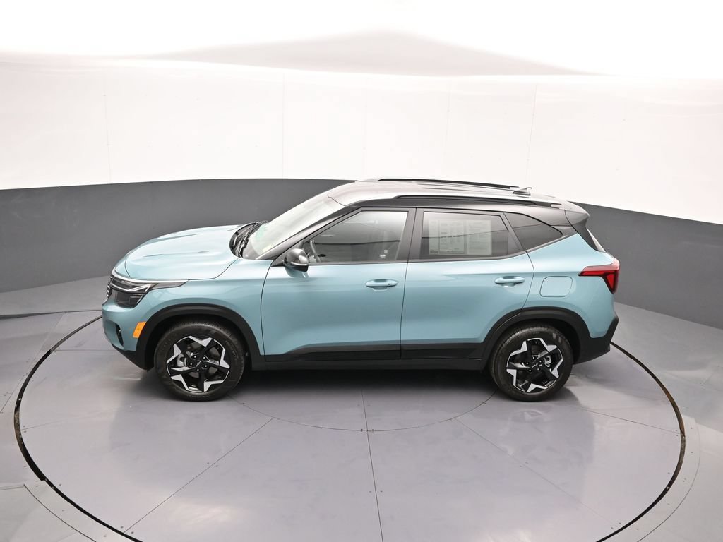 Certified 2025 Kia Seltos S AWD/4WD image 40