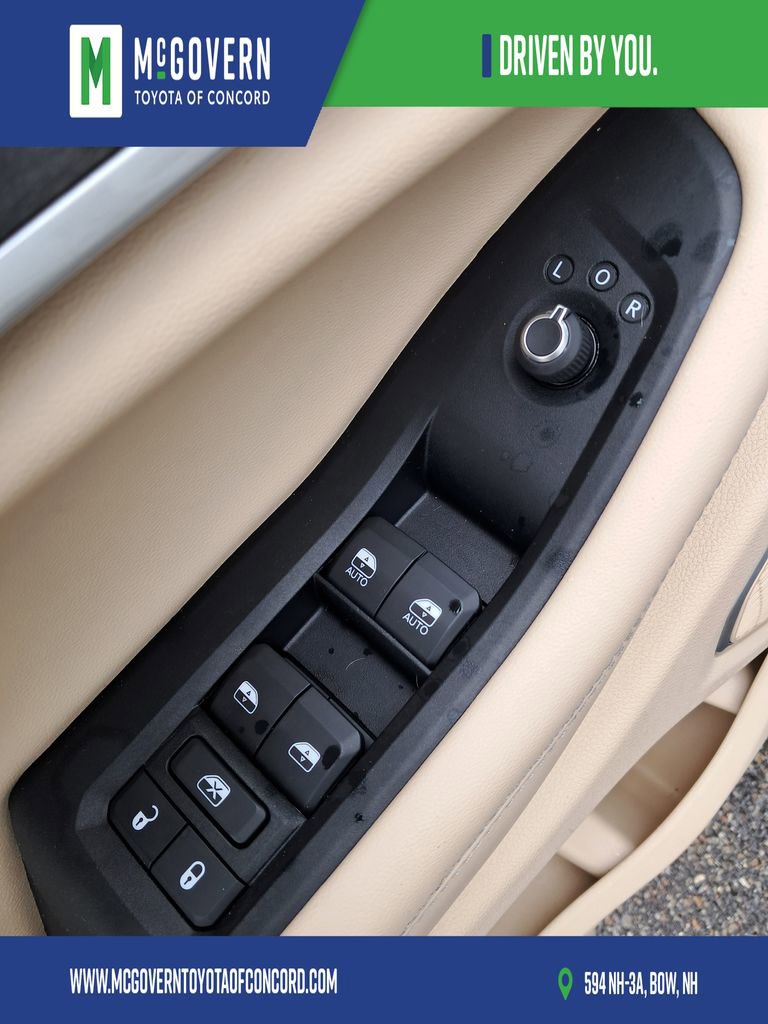Used 2022 Jeep Grand Cherokee L Limited w/ Luxury Tech Group II AWD/4WD image 19