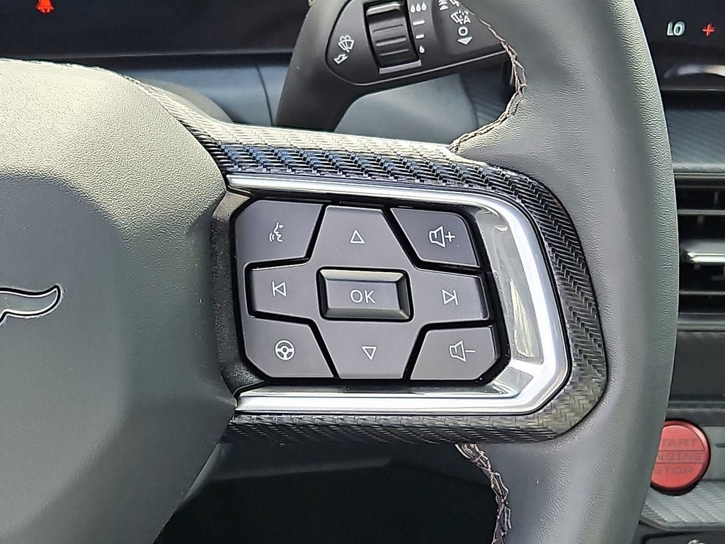 Used 2024 Ford Mustang Coupe RWD image 21