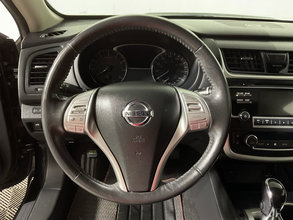 Used 2016 Nissan Altima 2.5 SL w/ Moonroof Package image 21