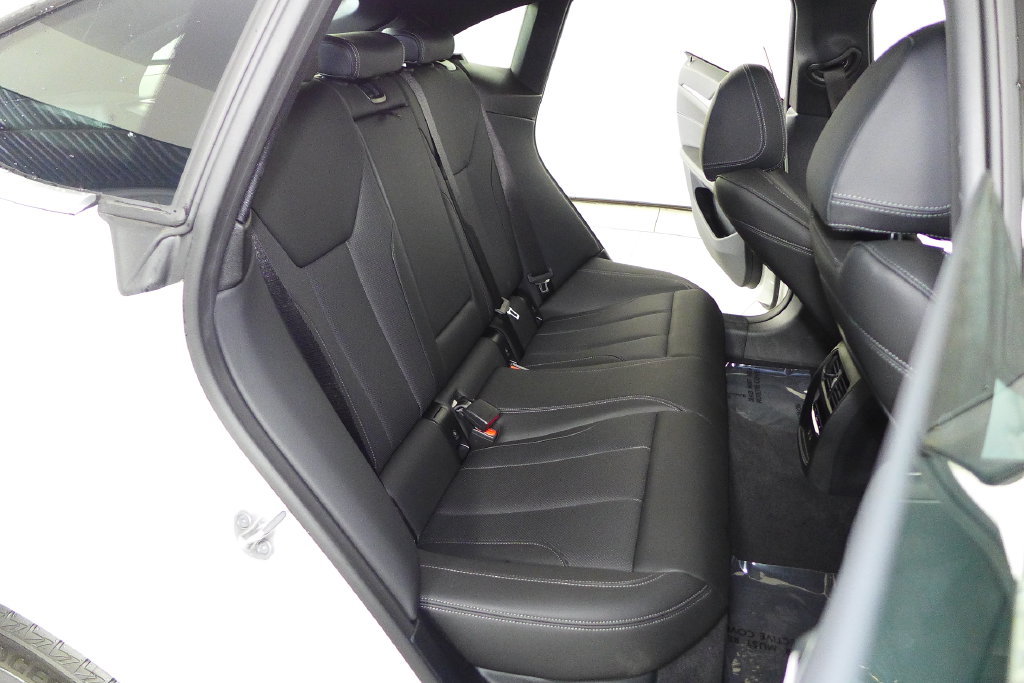 Certified 2024 BMW i4 eDrive35 w/ Premium Package RWD image 20