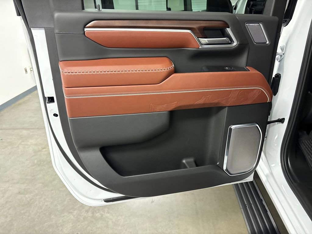 New 2026 GMC Sierra 2500 Denali Ultimate w/ Max Trailering Package image 48