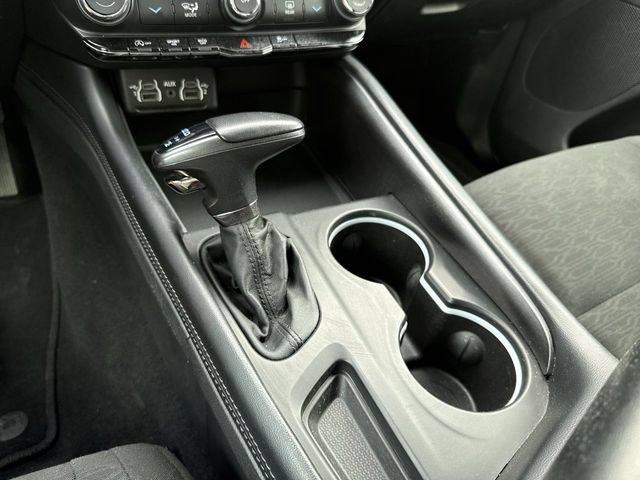 Used 2024 Dodge Durango SXT w/ 3rd Row Seating Group AWD/4WD image 19