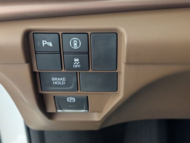 Used 2023 Acura RDX w/ Technology Package image 16